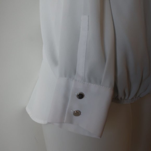 NEIMAN MARCUS LIGHT GREEN LONG SLEEVE BLOUSE SZ S - Picture 5 of 9